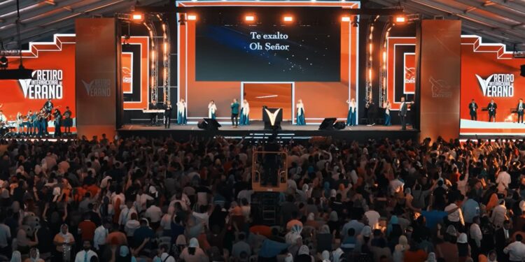 Retiro Internacional de Verano reúne a más de 100 mil personas durante Semana Santa