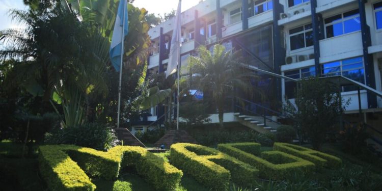 MAGA suspende actividades en edificio La Ceiba por contaminación del aire