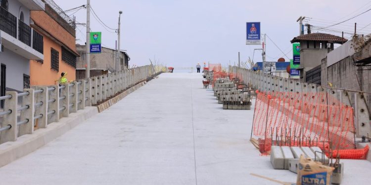 Bernardo Arévalo anuncia avances del metro en Guatemala