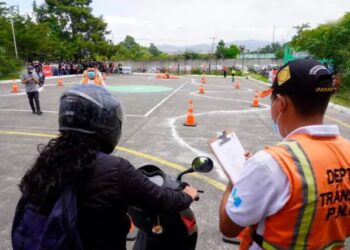 Tránsito promueve facilidades digitales para tramitar licencia de conducir