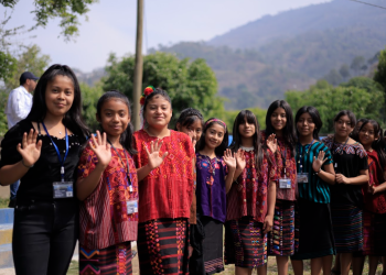 En Colotenango, Huehuetenango, se lleva a cabo la presentación de la iniciativa Mano a mano, contra la pobreza y malnutrición. /Foto: Noé Pérez