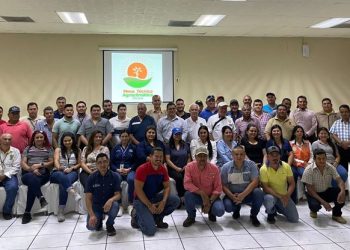Desarrollan reunión de la Mesa Técnica Agroclimática de Zacapa