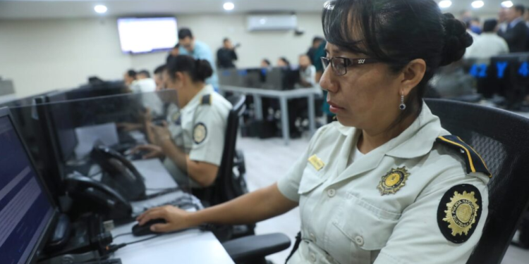 PNC ha recibido más de 600 mil llamadas en la línea 110. / Foto: PNC.