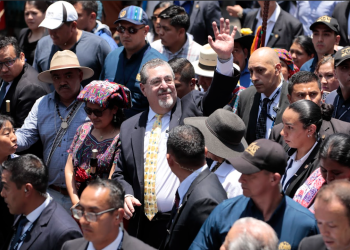 Presidente Arévalo ratifica lucha contra la corrupción e impulso de desarrollo social como ejes de su gestión