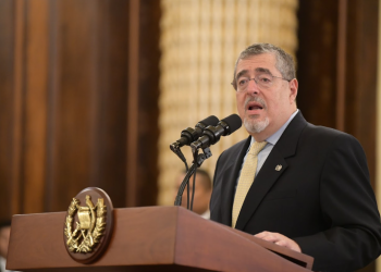 El presidente Bernardo Arévalo condenó los hechos ocurridos en la Embajada de México en Ecuador.