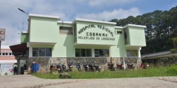 Ministerio de Salud se pronunció ante el fallecimiento de un bebé en el Hospital Regional de Cobán. /Foto: MSPAS