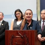 Suspensión de clases por incendios continuará hasta nuevo aviso