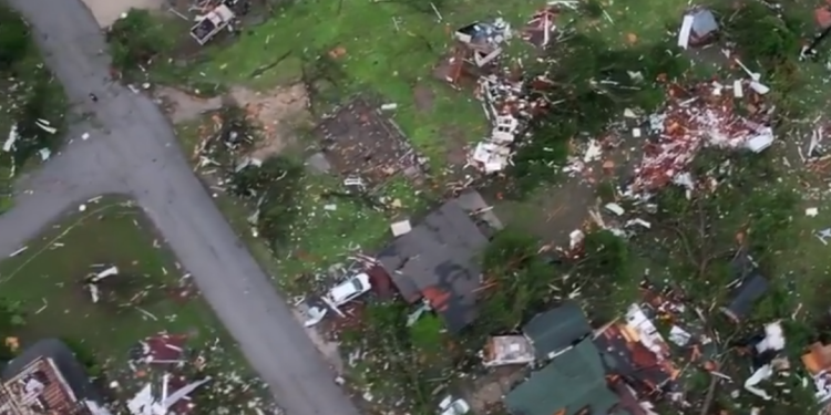 Videos | Tornados causan destrucción en Oklahoma y dejan, al menos, dos muertos