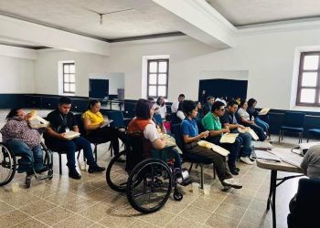 Se desarrolla mesa técnica para favorecer a personas con discapacidad