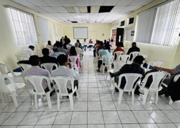 Sacatepéquez instala mesa para agilizar procesos en la ejecución de proyectos