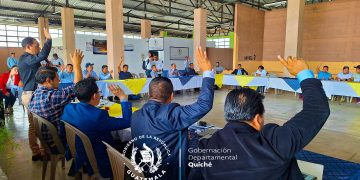 Codede de Quiché da seguimiento a expedientes para ejecutar obras de desarrollo