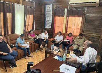 Reunión de trabajo con representantes de la DDRISS de Izabal