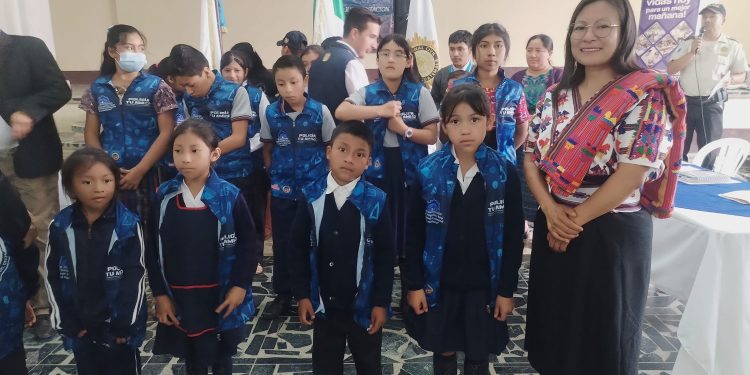 Crean Comisión de Prevención Escolar en Sacatepéquez