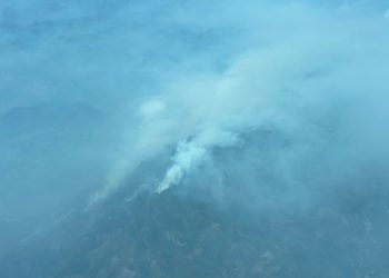 Entidades gubernamentales siguen trabajando para liquidar incendios forestales en Alta Verapaz