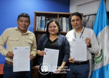 Firman convenios para ejecutar proyectos en Escuintla, Masagua, Tiquisate, Siquinalá y Sipacate