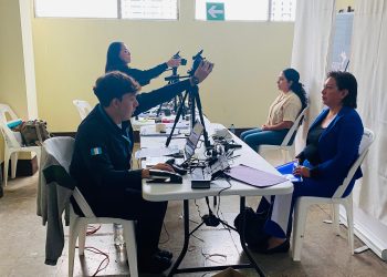 Acercan emisión del pasaporte a vecinos de San Marcos