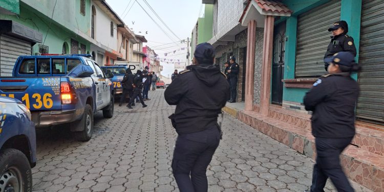 PNC realiza operación de allanamiento en el occidente