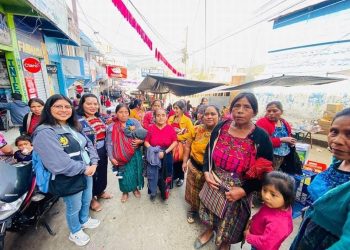 Dan seguimiento de los pagos del programa Bono Social en Comitancillo, San Marcos