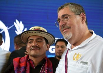 El presidente Arévalo prometió llevar obra pública a los departamentos más olvidados.