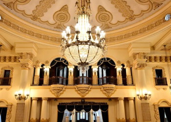 Disfruta esta noche del tour guiado por el Palacio Nacional