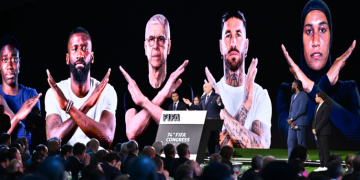 La FIFA presenta medidas para erradicar el racismo del mundo del futbol