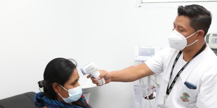 Más de 400 mil servicios prestados en Centro de Alta Resolución del IGSS en Chimaltenango