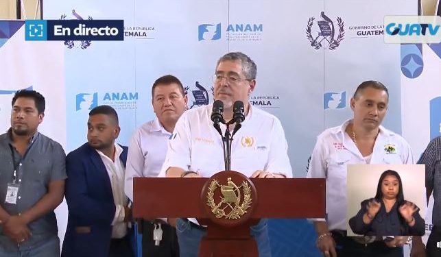 Conferencia de prensa en Huehuetenango.