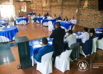 Dan seguimiento a las acciones para llevar desarrollo a Quiché
