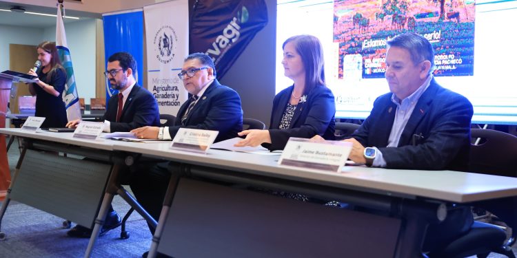 Seminario internacional aborda el futuro de la ganadería frente al cambio climático