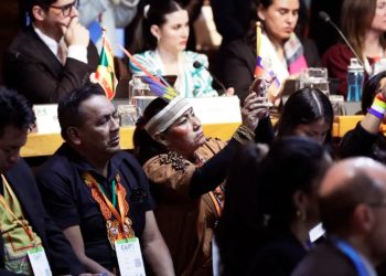 Indígenas de América se reúnen en la XVII Asamblea General Ordinaria del Fondo para el Desarrollo de los Pueblos Indígenas de América Latina y el Caribe, que se lleva a cabo en Caracas, Venezuela.