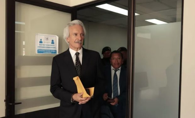 El periodista José Rubén Zamora agradece Premio Gabo 2024.