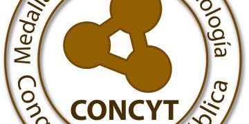 Senacyt convoca a nominar a científica o científico a la MedallaCyT 2024