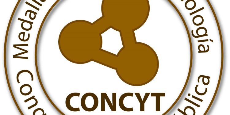 Senacyt convoca a nominar a científica o científico a la MedallaCyT 2024