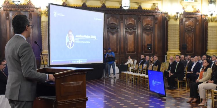 Ministerio de Finanzas implementa módulo para transparentar el uso de Guatecompras