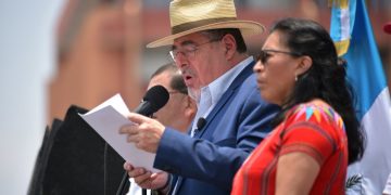 Presidente refrenda compromiso con los trabajadores.