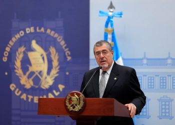 Presidente Bernardo Arévalo en conferencia de prensa.