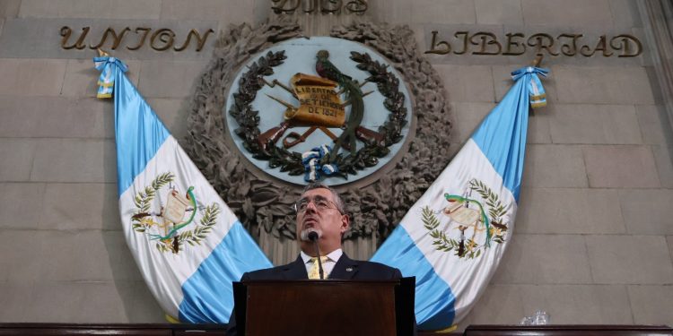 Presidente resalta el valor de la Constitución en la vida del país. / Foto: Daniel Hernández.