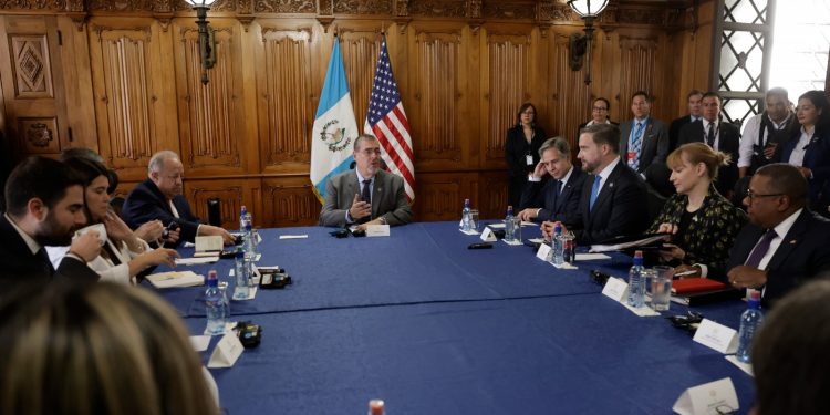 Seguridad y migración los principales temas en la reunión de Arévalo y Blinken
