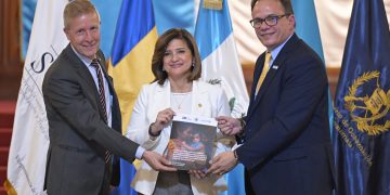 Presentan Plan de Prevención de la Violencia contra la Niñez y Adolescencia. /Foto: Álvaro Interiano.