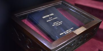 Primera edición de la Constitución Política de la República de Guatemala. /Foto: Dickéns Zamora