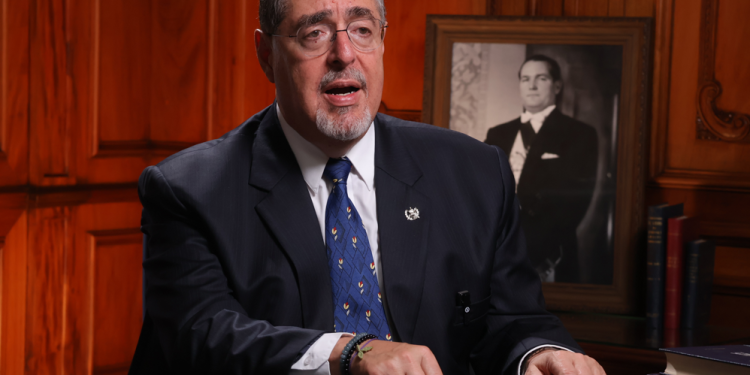 Presidente Bernardo Arévalo presentará iniciativa de ley para que fiscal general rinda cuentas