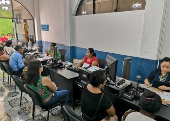 El IGSS acerca sus servicios administrativos a los departamentos.