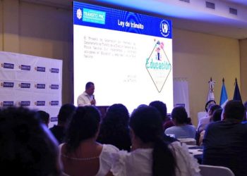 PNC imparte formación en seguridad vial a más de 700 profesionales