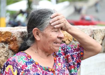 La hipertensión provoca síntomas como dolor de cabeza, nauseas y mareos. /Foto: IGSS