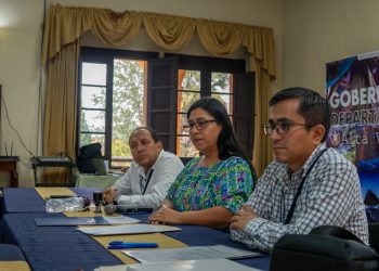 Firman convenios para impulsar el desarrollo en municipios de Alta Verapaz