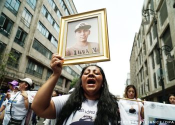 Colectivos de madres buscadoras marcharon en el centro de México. / Foto: Picture Alliance DPA, Embajada Alemana en México.