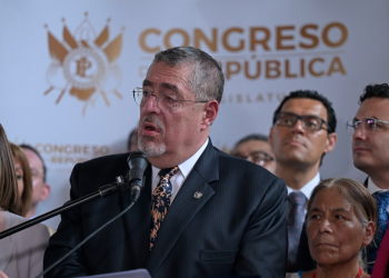 El presidente Bernardo Arévalo hizo un llamado a los diputados para que voten a favor de la reforma a la ley orgánica del MP.