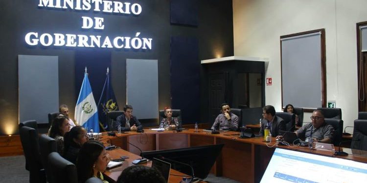 Avanza plan para digitalizar los trámites en las gobernaciones departamentales del país