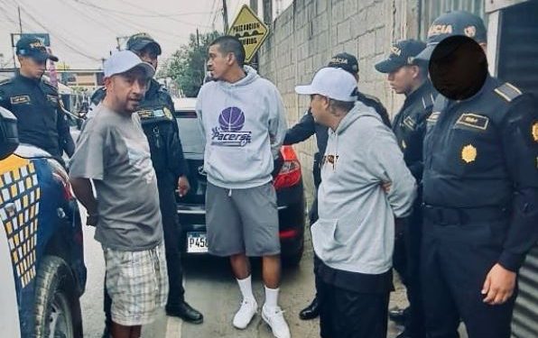 Dos hombres recién liberados volvieron a ser noticia al ser detenidos nuevamente. / Foto: Mingob.