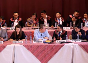 El presidente Arévalo conversó con líderes de los 48 Cantones. / Foto: Carlos Jacinto.
